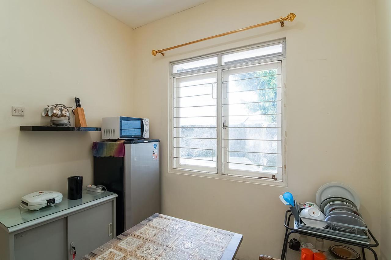מלון Kost Carmelia Syariah Baranangsiang בוגור מראה חיצוני תמונה