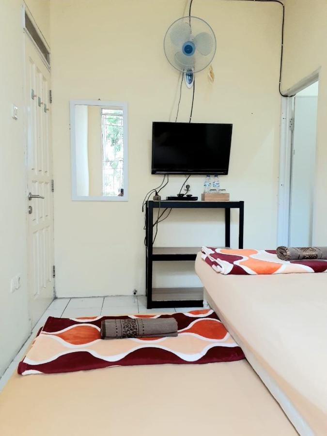 מלון Kost Carmelia Syariah Baranangsiang בוגור מראה חיצוני תמונה