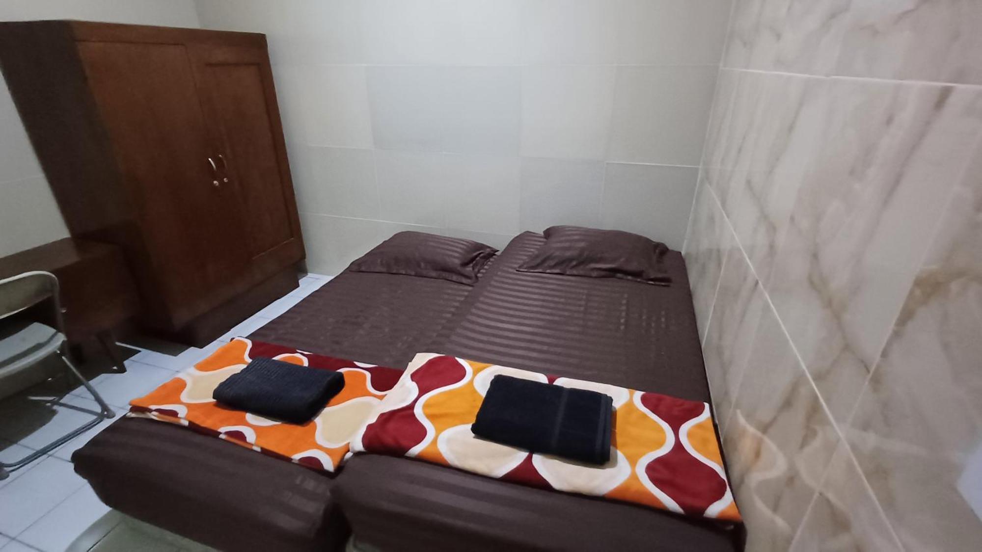 מלון Kost Carmelia Syariah Baranangsiang בוגור מראה חיצוני תמונה
